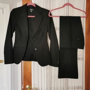 Mexx suit, Jacket and Pants( both size 4 US). Black with grey and blue lines.